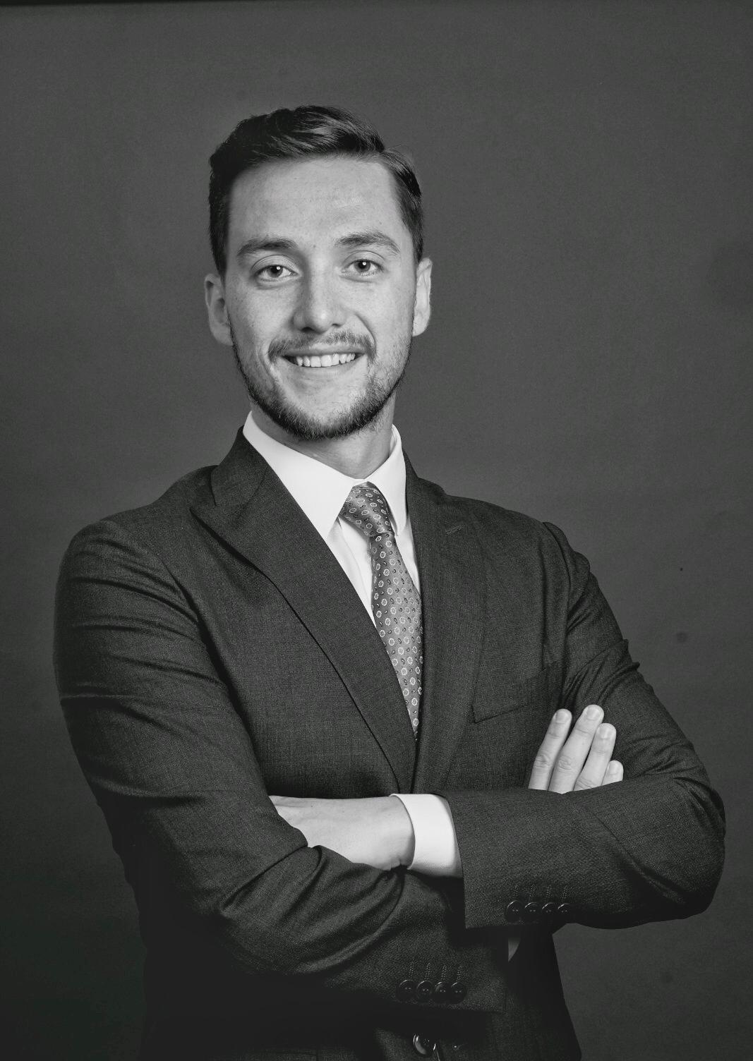 Av. Batuhan Bulut, LLM